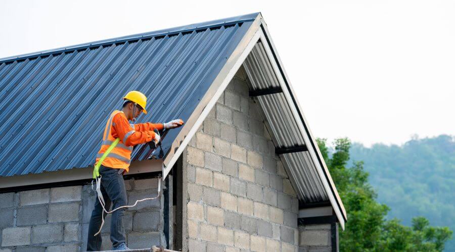 Expert Emergency Roof Repairs services in Duke, OK